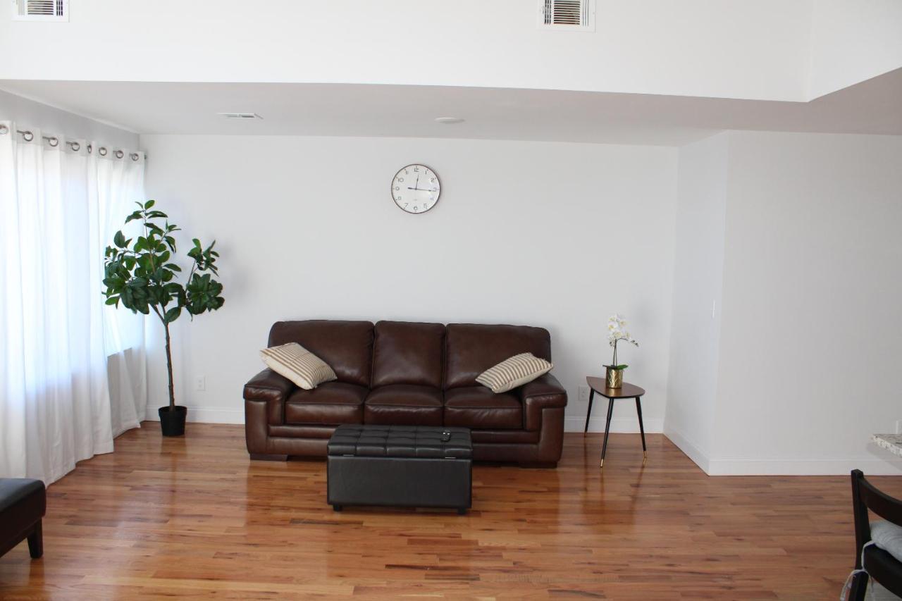 Cozy & Deluxe Apartment - Ez Access To Nyc Newark Eksteriør billede